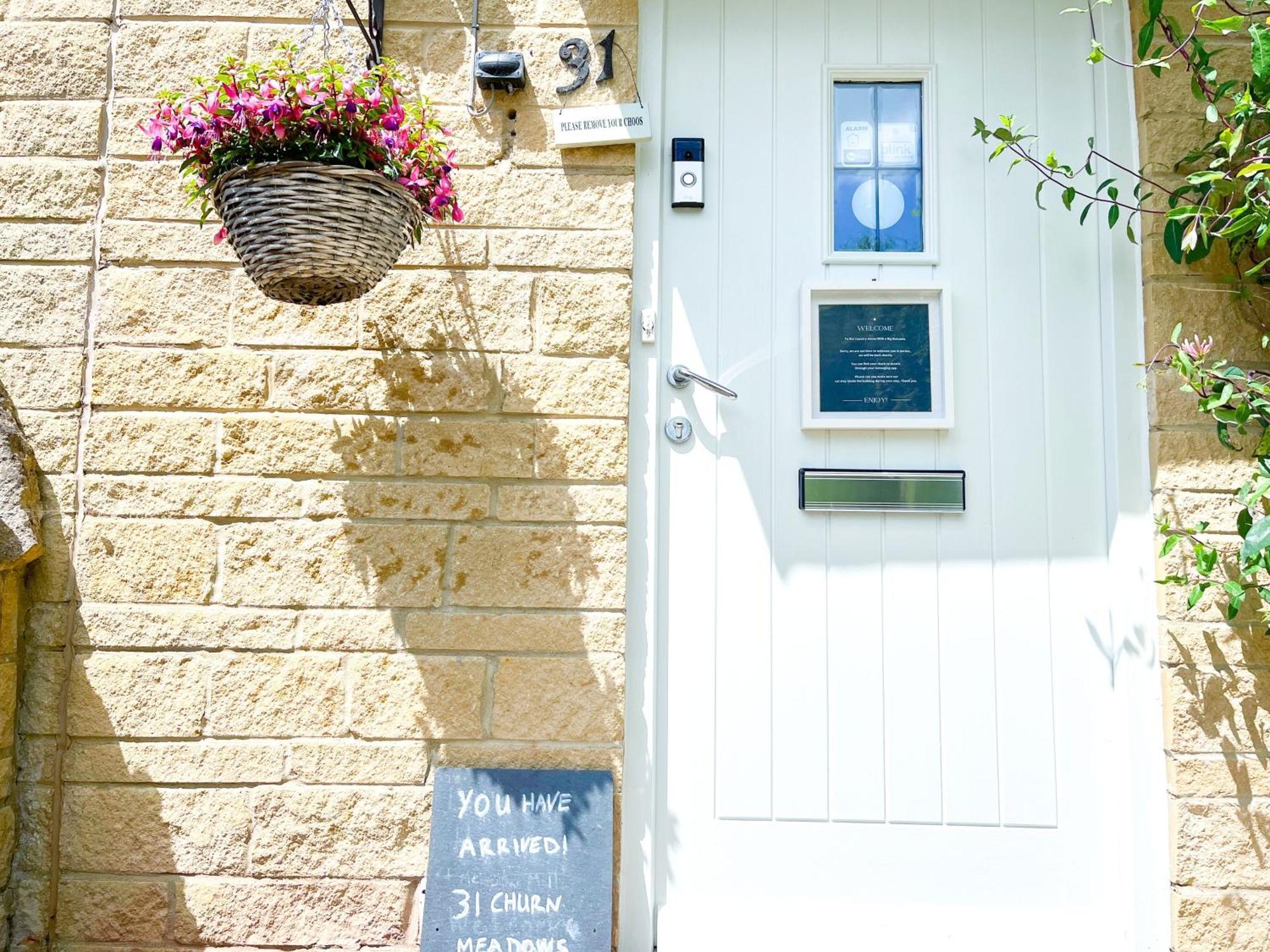 Cotswold Dream Getaways *