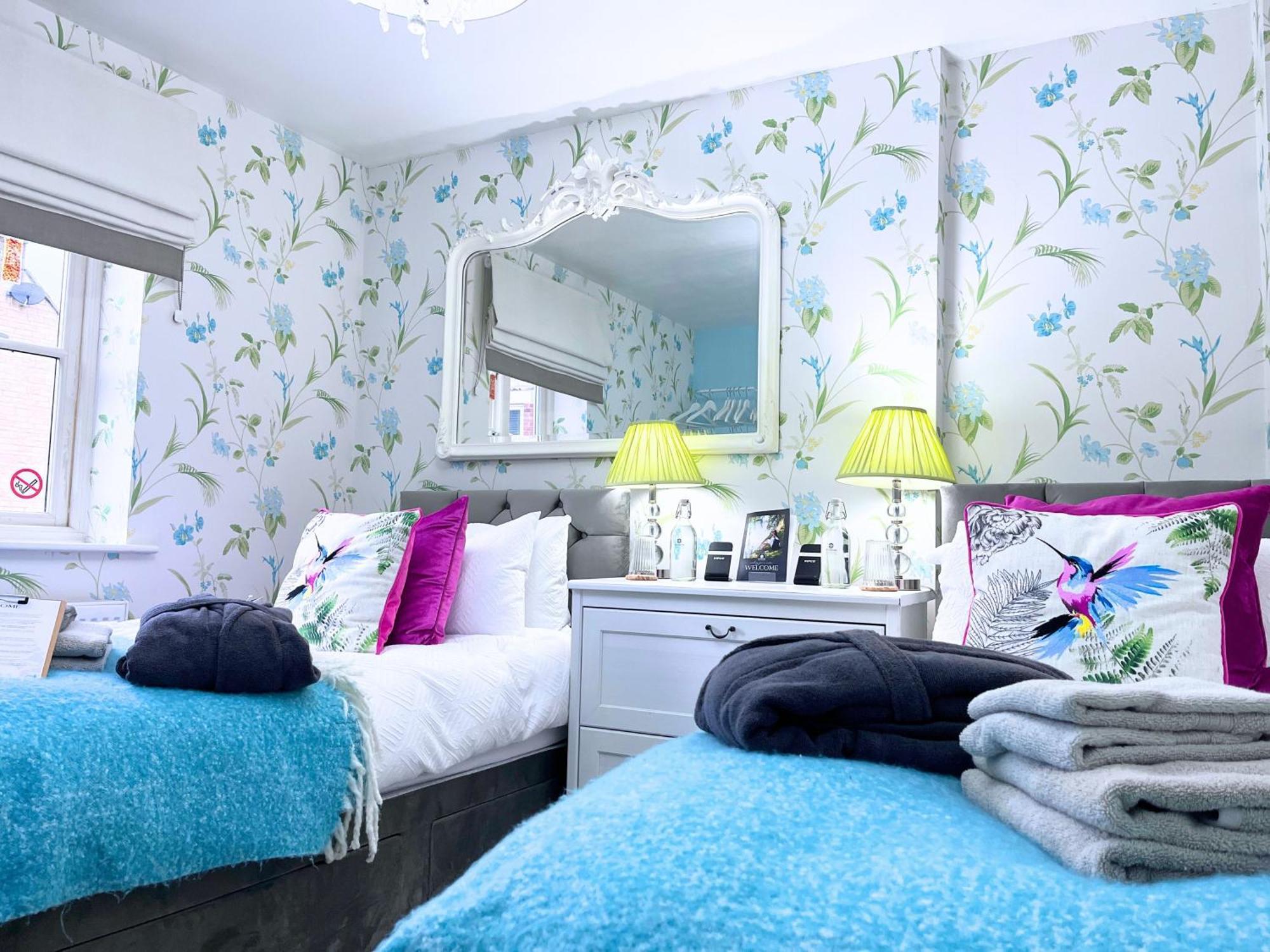 Cotswold Dream Getaways Cirencester