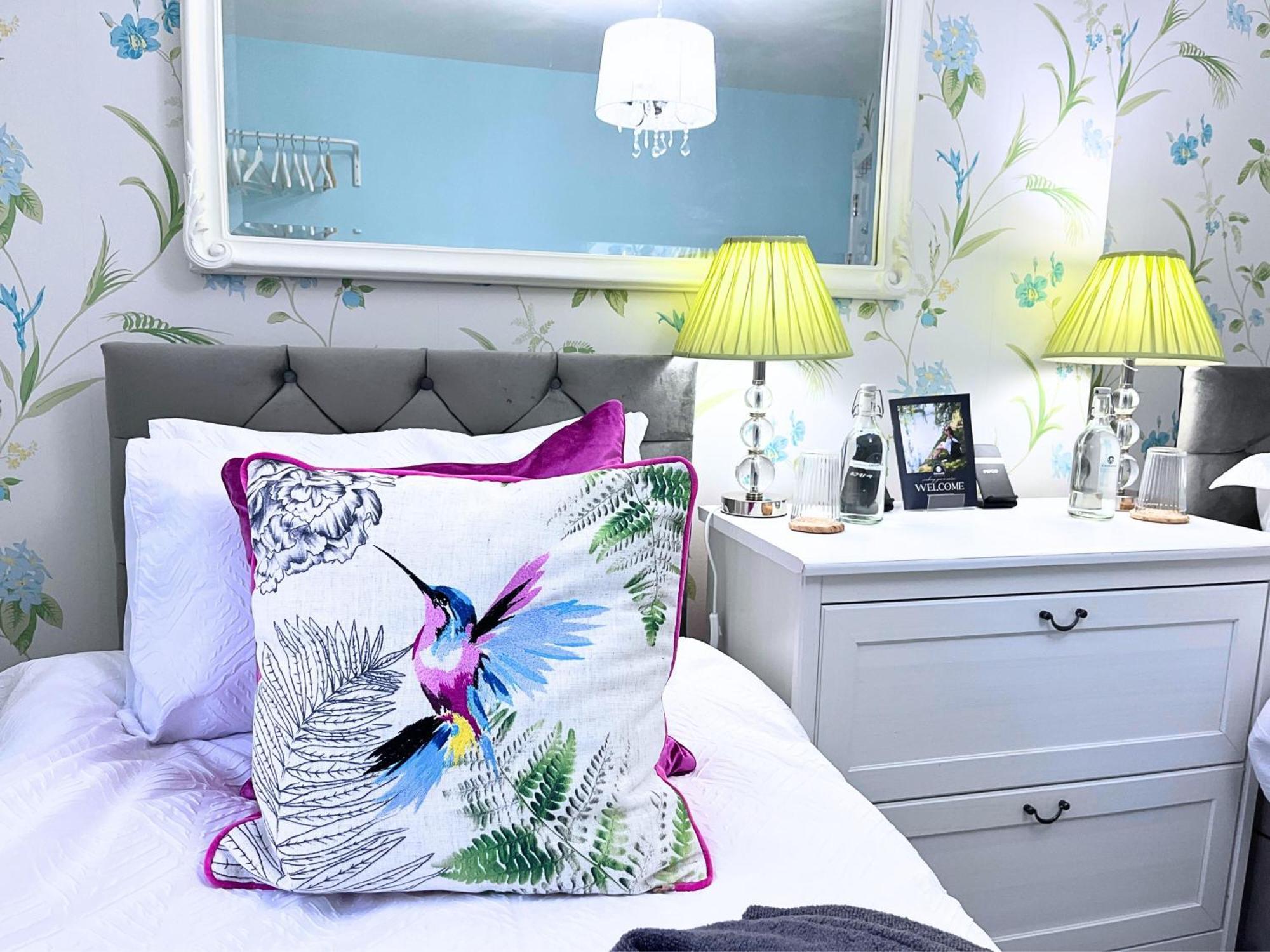 Cotswold Dream Getaways *